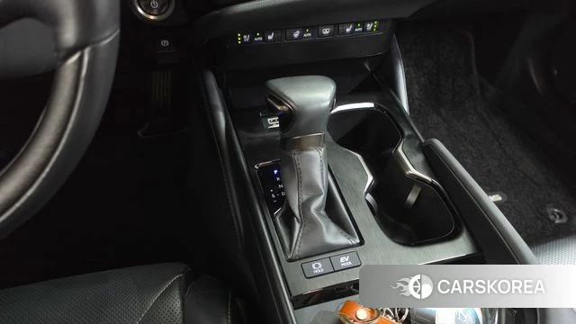 Lexus ES300h 7th generation id 4656446 из Кореи 36