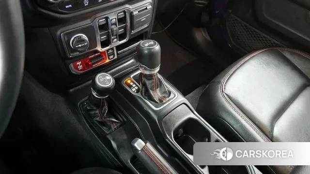 Jeep Wrangler (JL) id 3377516 из Кореи 19