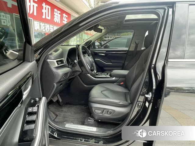 Toyota Highlander id 4353577 из Китая 9