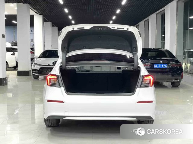 Honda Civic id 4335133 из Китая 17