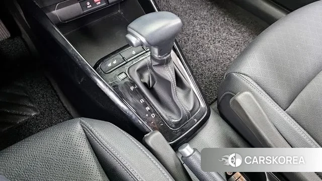 Kia Stonic id 3330108 из Кореи 19