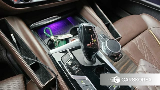 BMW 5 Series (G30) id 3795306 из Кореи 19