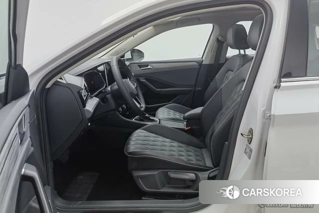 Volkswagen Sagitar id 4307084 из Китая 23