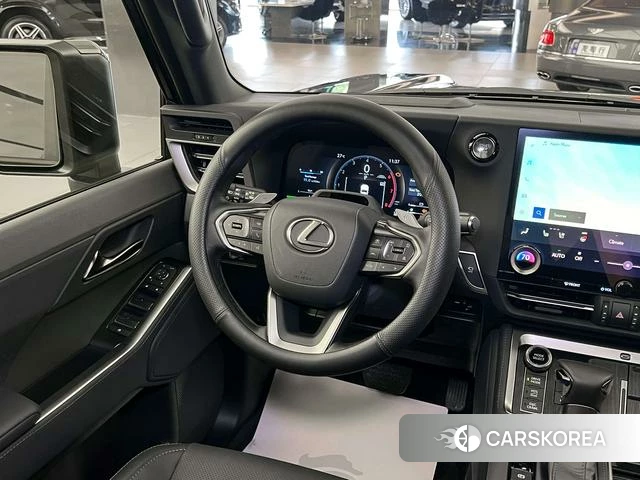 Lexus GX id 4261267 из Китая 14