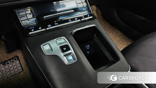 Hyundai The New Grandeur IG id 3807547 из Кореи 19