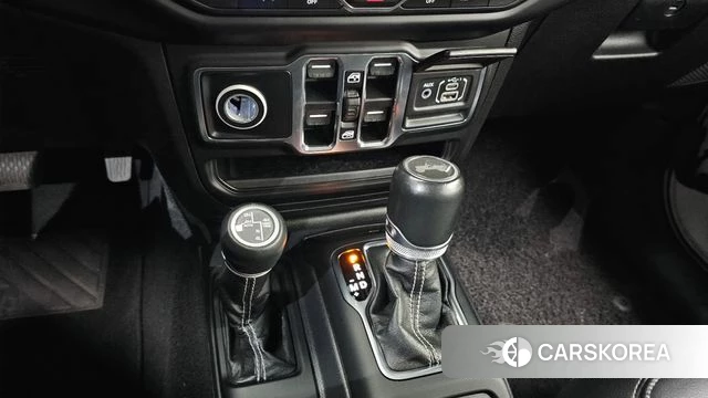 Jeep Wrangler (JL) id 3859869 из Кореи 19