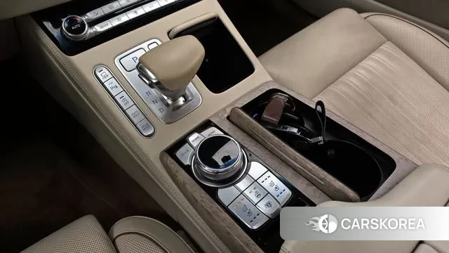 Genesis G90 id 3468704 из Кореи 19