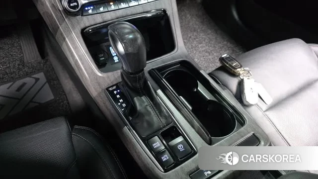 Hyundai Grandeur IG id 3203327 из Кореи 19