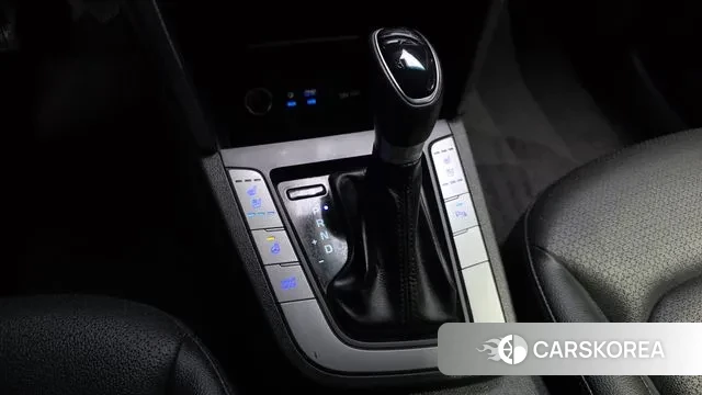 Hyundai Avante AD id 3455299 из Кореи 19