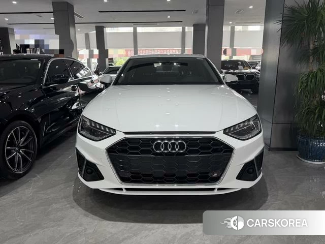 Audi A4L id 4353205 из Китая 9