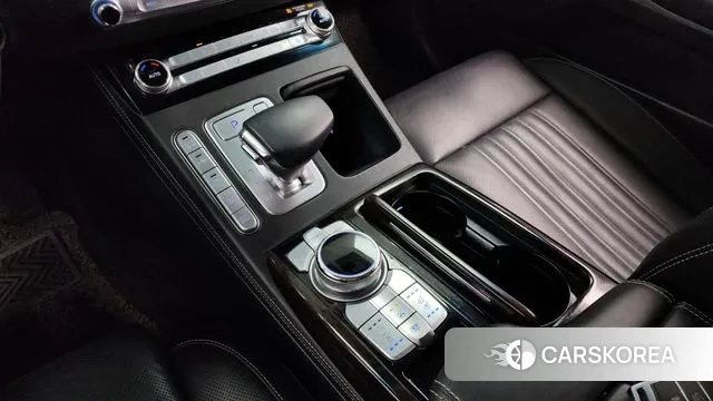 Genesis G90 id 3439172 из Кореи 19