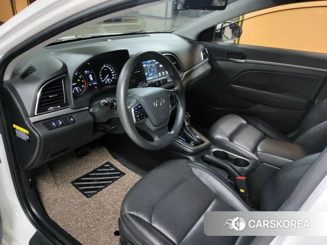 Hyundai Avante AD id 4672758 из Кореи 18