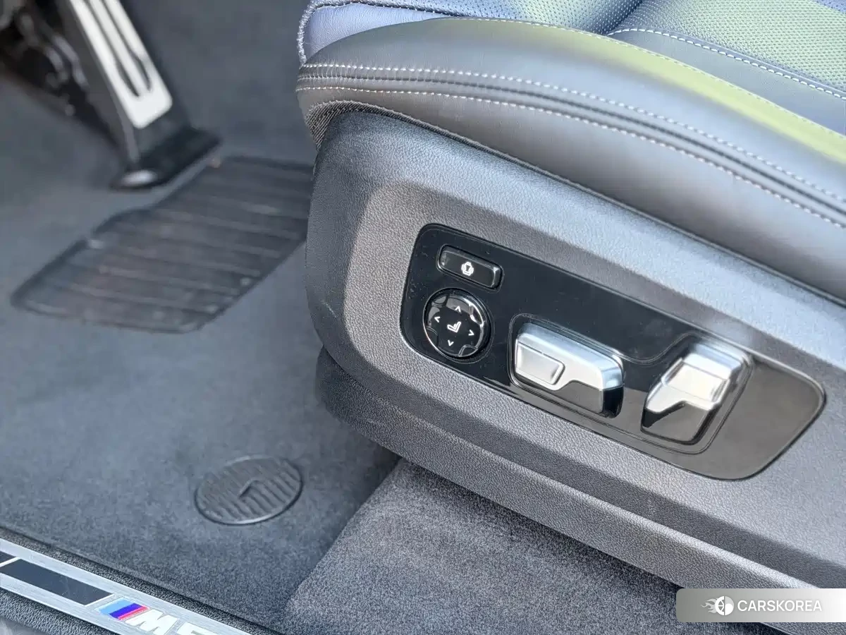 BMW X7 id 4664496 из Китая 28