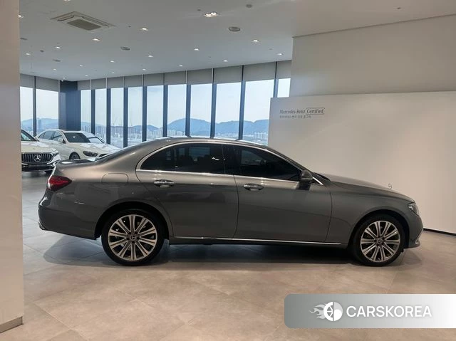 Mercedes-Benz E-Class W213 id 4249270 из Кореи 19