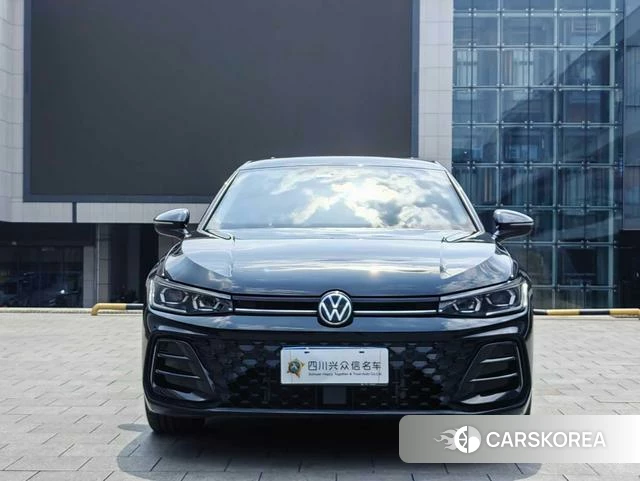 Volkswagen Passat id 4260043 из Китая 21