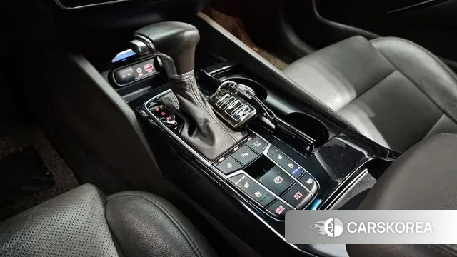 Kia Come New K7 id 3270420 из Кореи 19