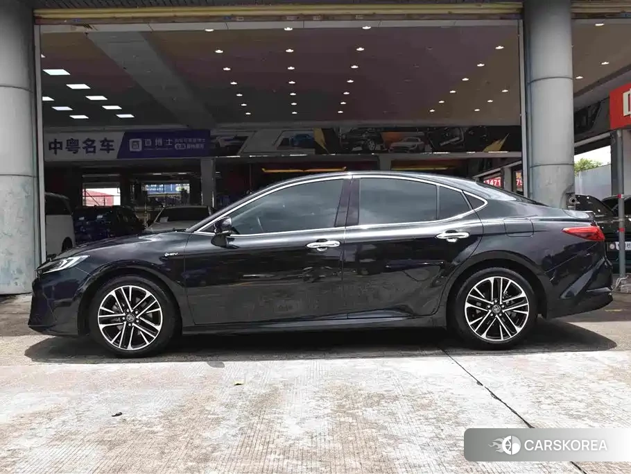 Toyota Camry id 4577666 из Китая 18