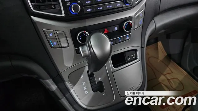 Hyundai The New Grand Starex id 2825119 из Кореи 19