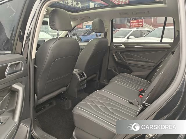 Volkswagen Tiguan L id 4205810 из Китая 16