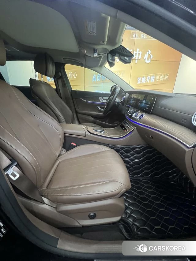 Mercedes-Benz E-class id 4265618 из Китая 15