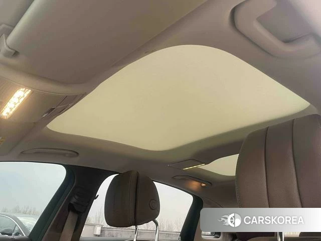 Mercedes-Benz E-class id 4277354 из Китая 11