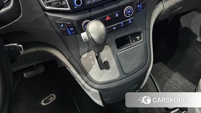 Hyundai The New Grand Starex id 2995737 из Кореи 19