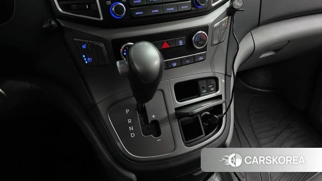 Hyundai The New Grand Starex id 3843839 из Кореи 19