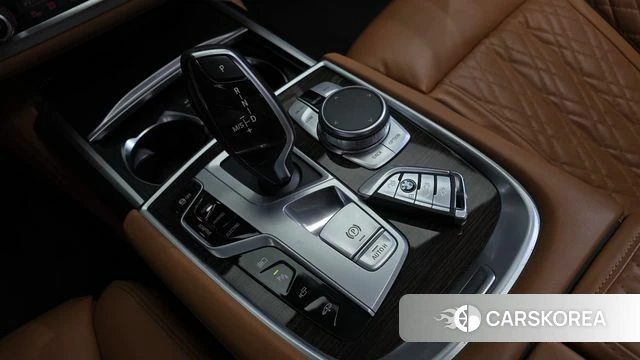 BMW 7 Series (G11) id 3813178 из Кореи 19