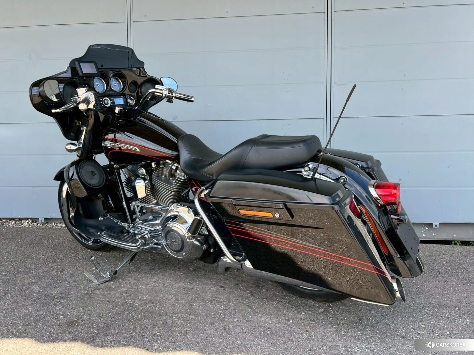 Проданный Harley-Davidson Street Glide FLHXSE1800 CVO id 4320203 из Японии, фото 13