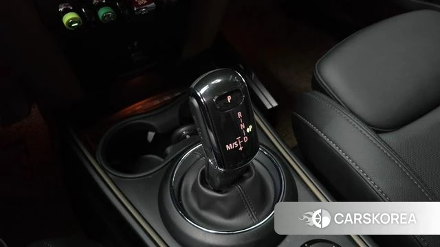 Mini Cooper D Countryman id 4339197 из Кореи 29
