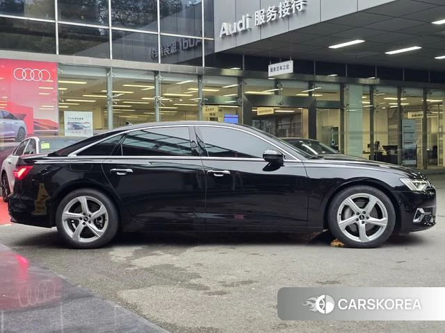 Audi A6L id 4259494 из Китая 23