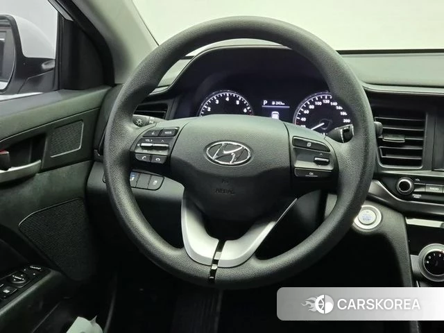 Hyundai The New Avante AD id 4397460 из Кореи 18