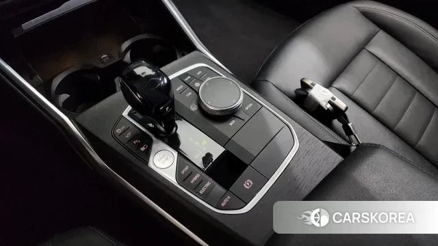 BMW 3 Series (G20) id 3582113 из Кореи 19