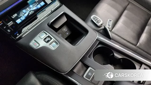 Hyundai The New Grandeur IG id 3011755 из Кореи 19