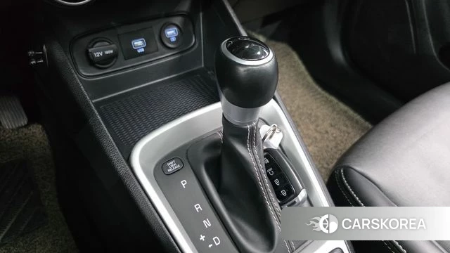 Hyundai Venue id 4397347 из Кореи 19