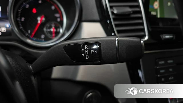 Mercedes-Benz GLE - Class W166 id 3796289 из Кореи 19