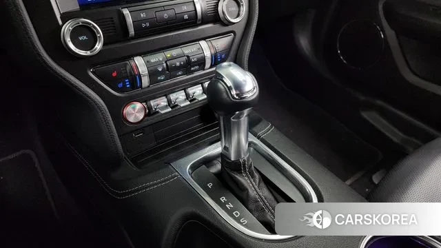 Ford Mustang id 3665839 из Кореи 19