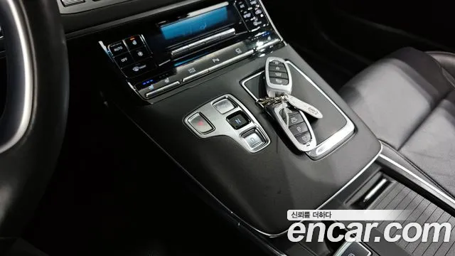 Hyundai The New Grandeur IG Hybrid id 2715592 из Кореи 19