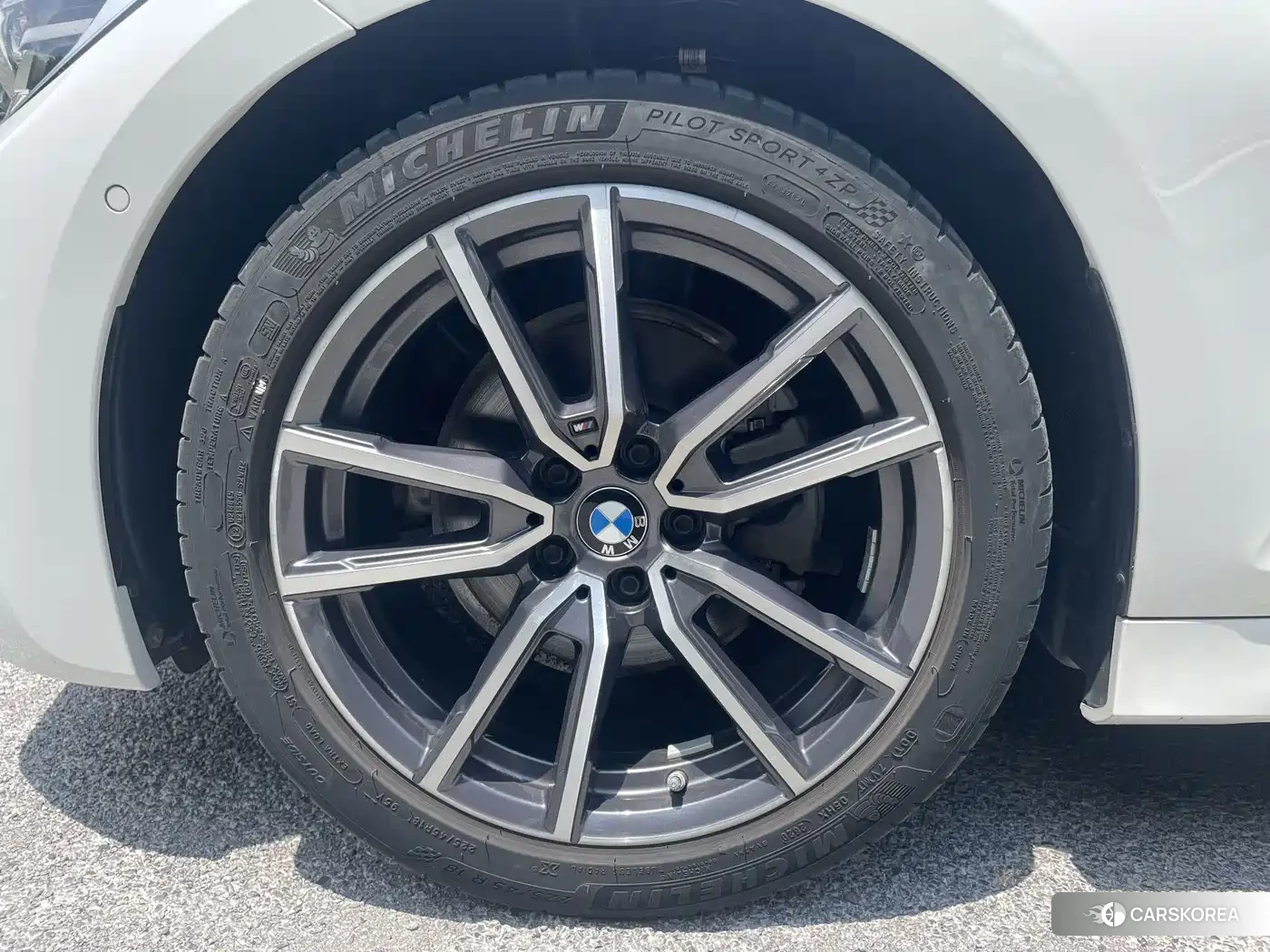 BMW 3 series id 4576876 из Китая 14