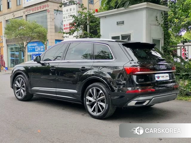 Audi Q7 id 4400013 из Китая 10