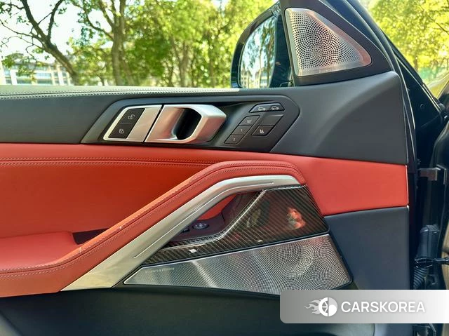 BMW X6 M id 4279221 из Китая 30