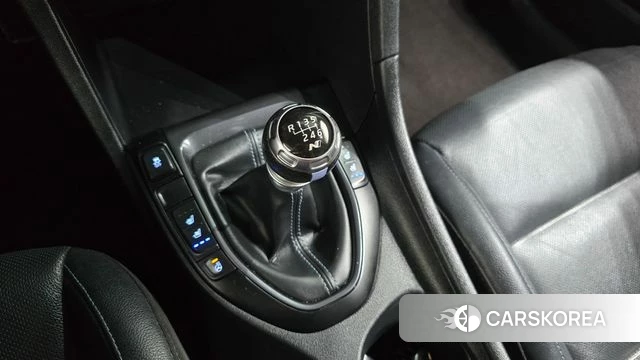 Hyundai Veloster (JS) id 4447786 из Кореи 19