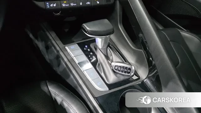 Hyundai Avante Hybrid (CN7) id 3367276 из Кореи 19