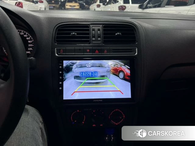 Volkswagen Polo id 4241435 из Китая 9