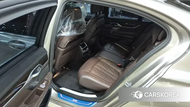 BMW 7 Series (G11) id 3417240 из Кореи 19