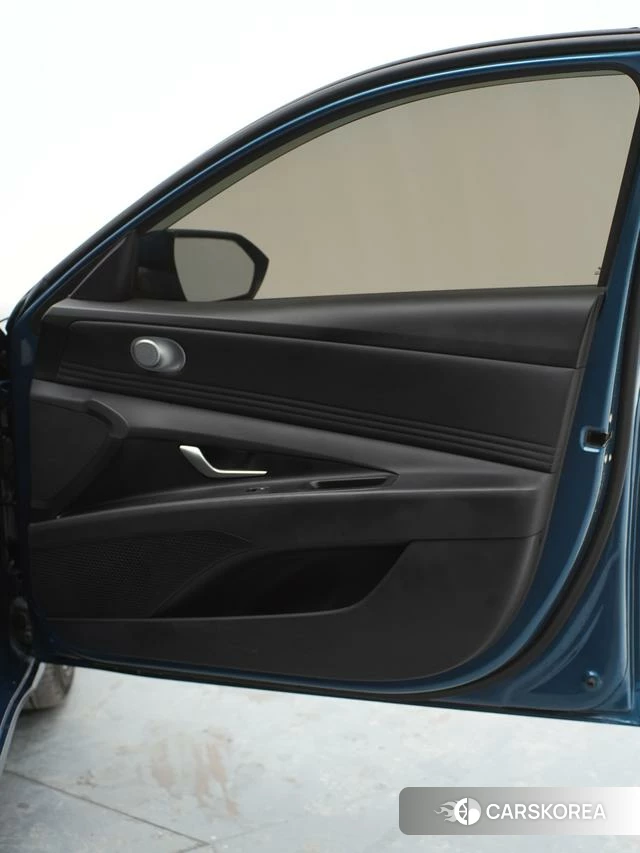 Hyundai Elantra id 4274611 из Китая 32
