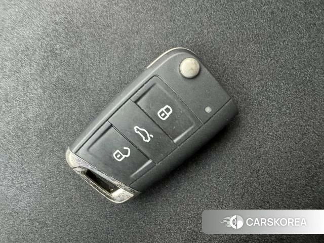 Volkswagen Tuyue id 4258587 из Китая 27