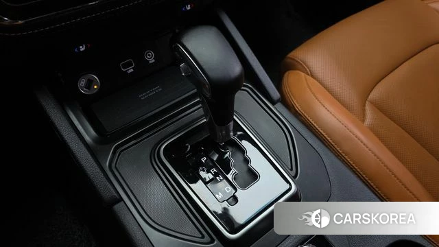 Ssangyong The New Rexton Sports Cannes id 3878306 из Кореи 19
