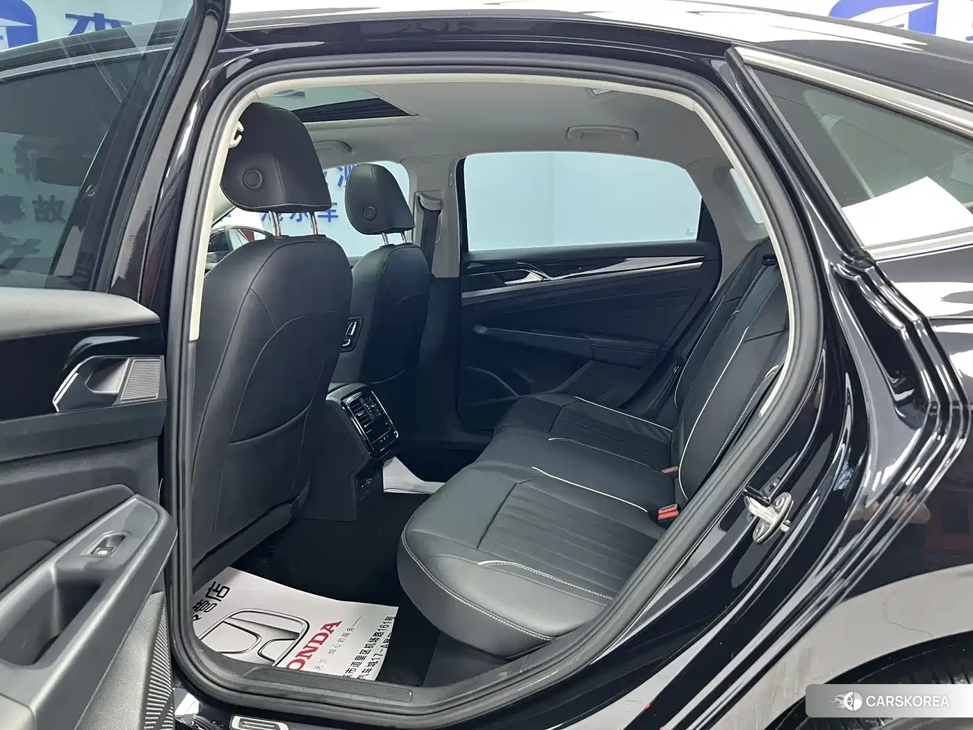 Volkswagen Passat id 4606971 из Китая 19