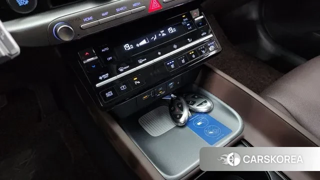Hyundai Grandeur Hybrid (GN7) id 2963843 из Кореи 19